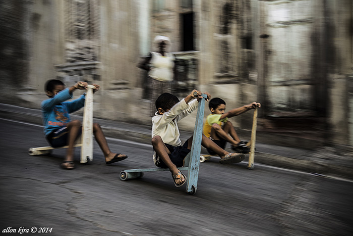 טיול צלמים בחו"ל, קובה, אלון קירה בית ספר לצילום